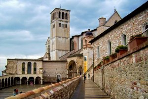 E bike tour Umbria Assisi to Perugia