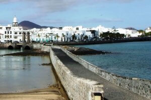 Lanzarote__Land_of_the_Volcanoes_8