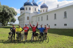 Cycling from Moscow to Sint Petersburg